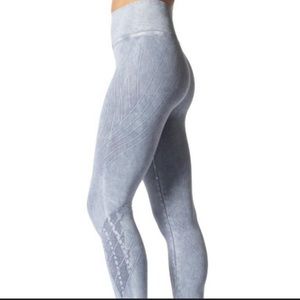 NUX Mineral Washed Leggings